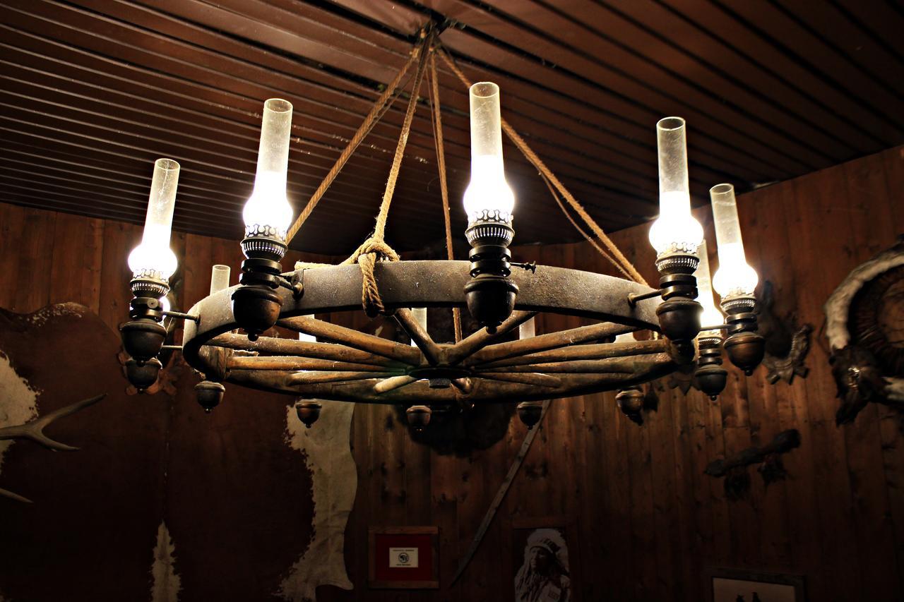 Cowboys Guest Ranch Hotel Вогера Екстериор снимка